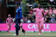 South Africa v England - 4th Momentum ODI
